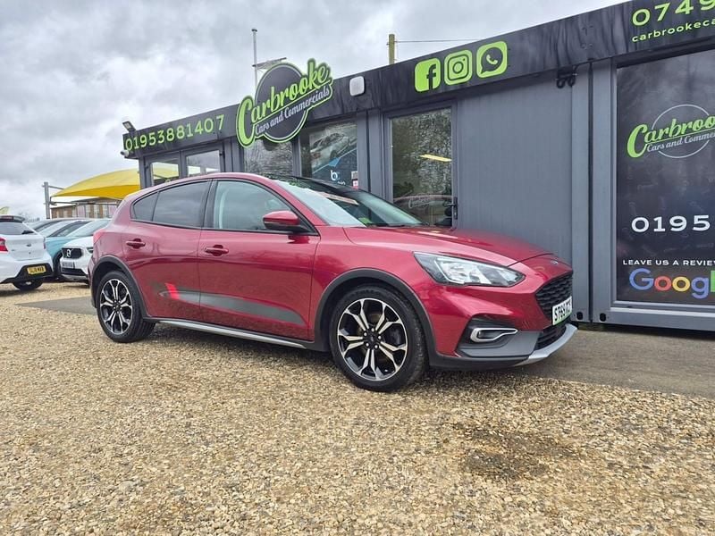 Used Ford Focus Active X 120 HP (88 kW) 2020 Red Hatchback