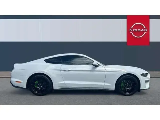 Käytetty Ford Mustang 310 HP (228 kW) 2019 Valkoinen Coupe - kaksiovinen