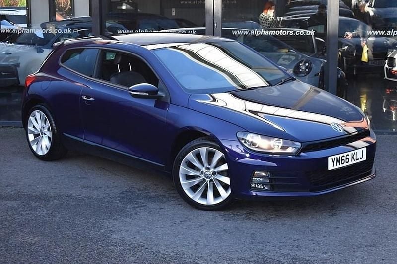Mauve/purple Used 2016 VW Scirocco GT Coupe | £10,990 (Fair price) - Image 1/1