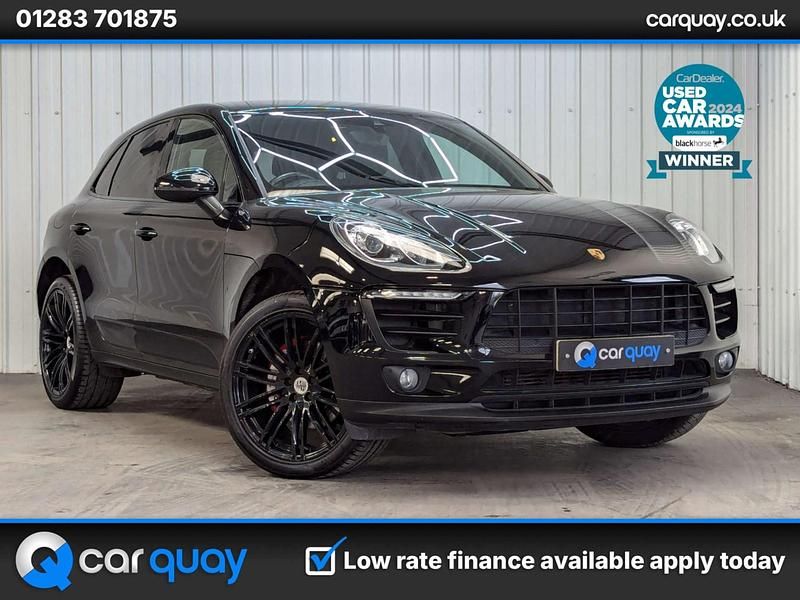 Black Used 2017 Porsche Macan S SUV | £16,995 (Good price) - Image 1/4