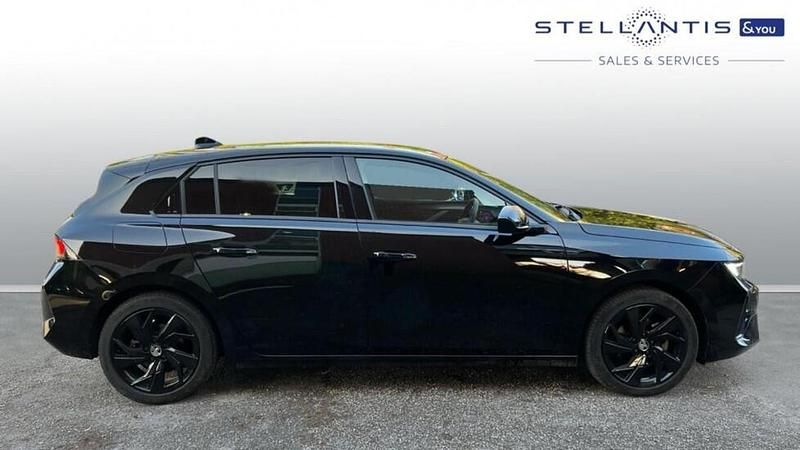 Used Vauxhall Astra S 128 HP (94 kW) 2024 Black Hatchback