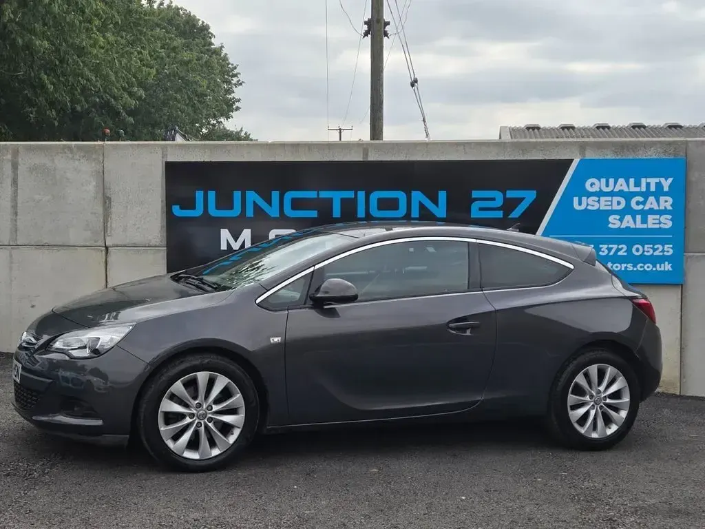 Used Vauxhall Astra GTC SRi 2015 Grey Hatchback