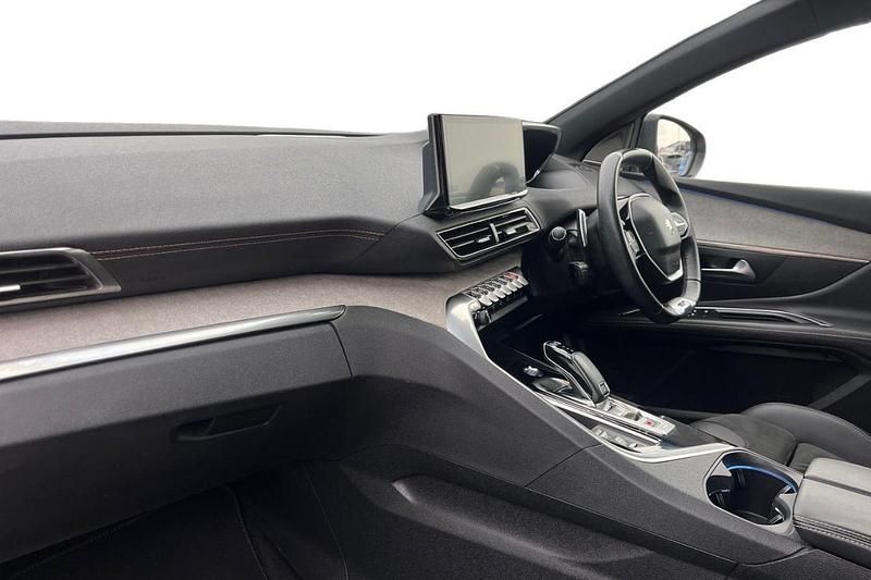 Red Used 2021 Peugeot 3008 Premium SUV | £19,450 (Fair price) - Image 1/4