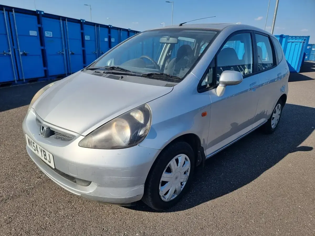 Used Honda Jazz SE 82 HP (60 kW) 2004 Silver Hatchback