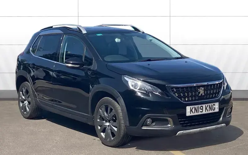 Used Peugeot 2008 Allure Premium 102 HP (75 kW) 2019 SUV