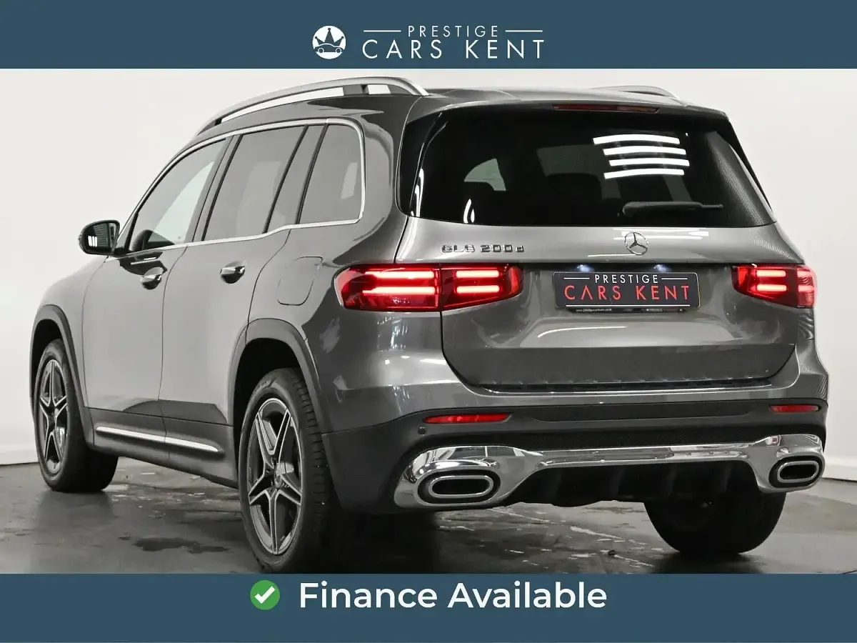 Used Mercedes GLB200 Executive 150 HP (110 kW) 2024 Grey SUV
