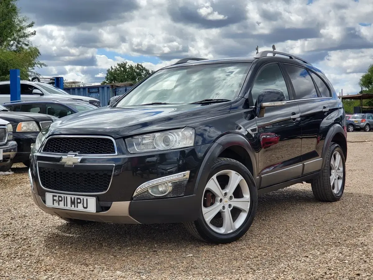 Used Chevrolet Captiva LTZ 2011 Black SUV