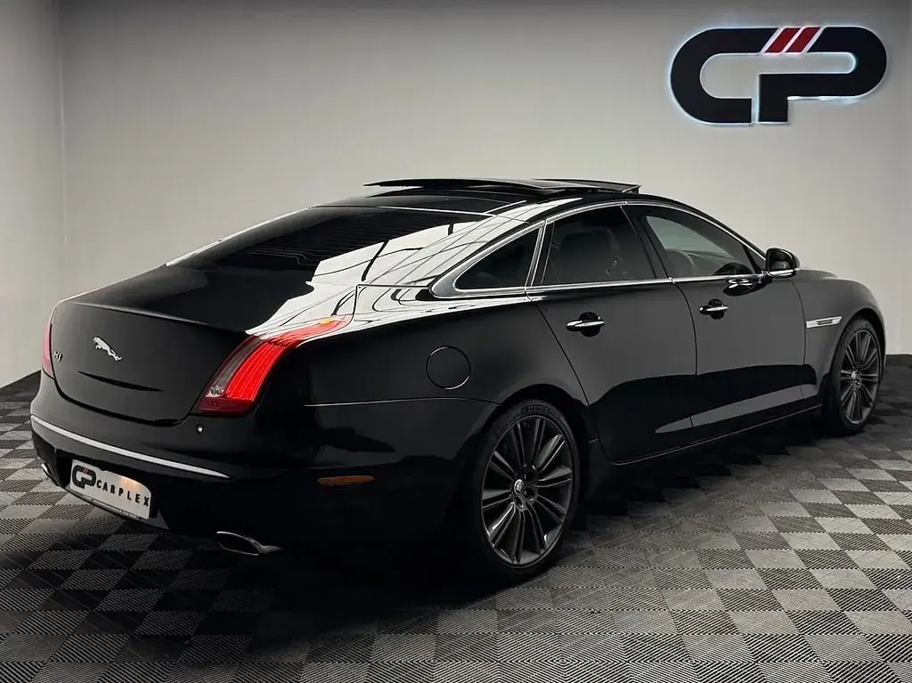 Usado Jaguar XJ Portfolio 2011 Preto Sedan