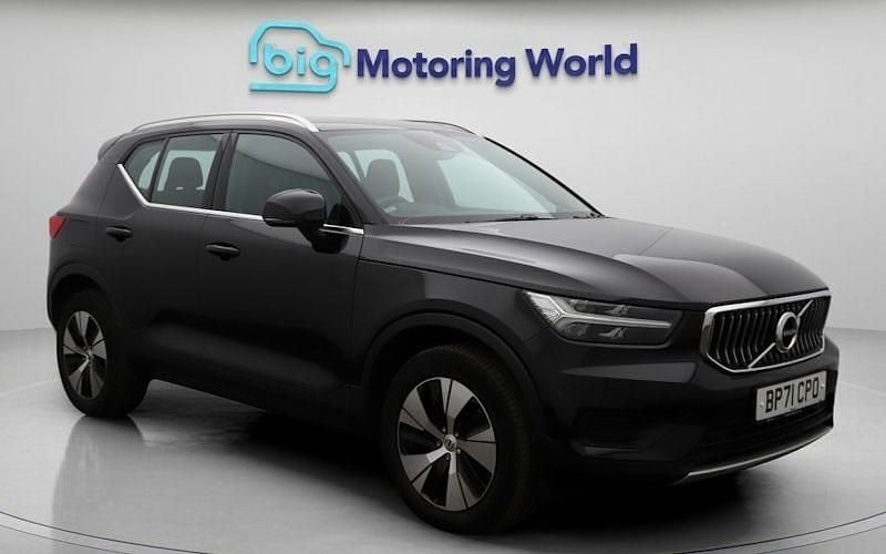 Used 2022 Volvo XC40 Inscription SUV | £22,500 (Super price) - Image 1/4