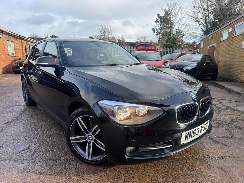 Used BMW 114 Sport Line 95 HP (69 kW) 2013 Black Hatchback