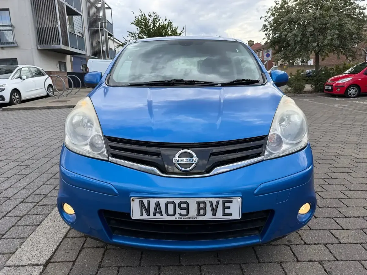 Used Nissan Note Tekna 110 HP (80 kW) 2009 Blue Hatchback