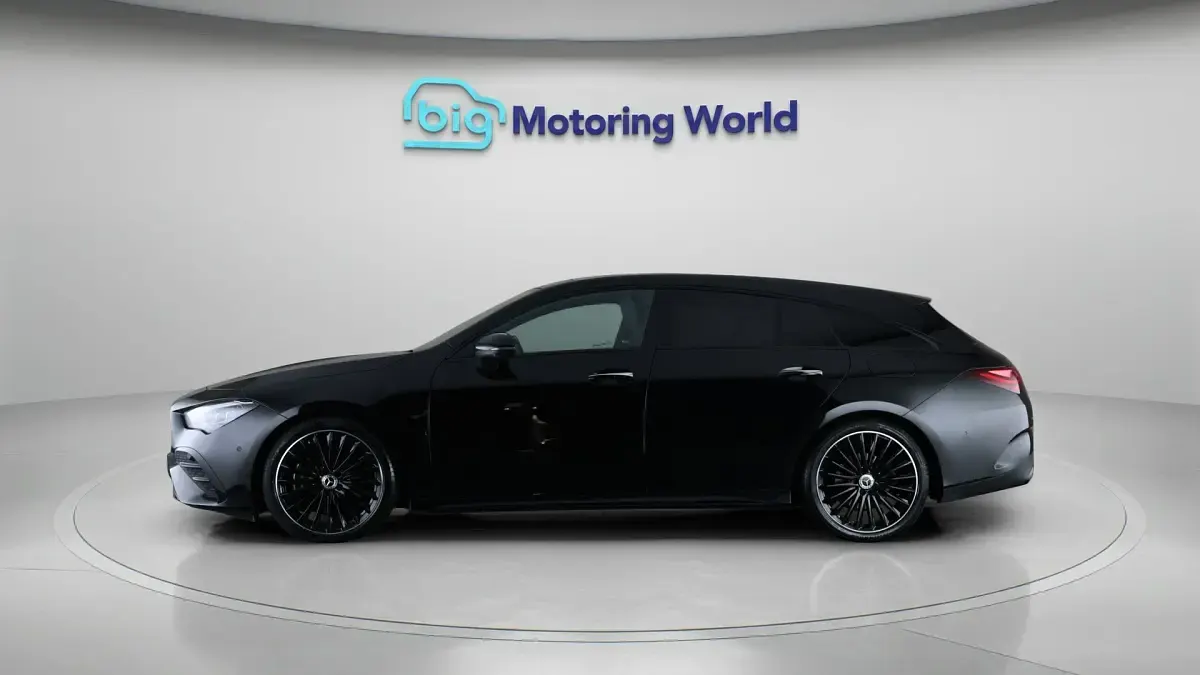 Used Mercedes CLA220 Shooting Brake AMG line 190 HP (139 kW) 2023 Black Estate