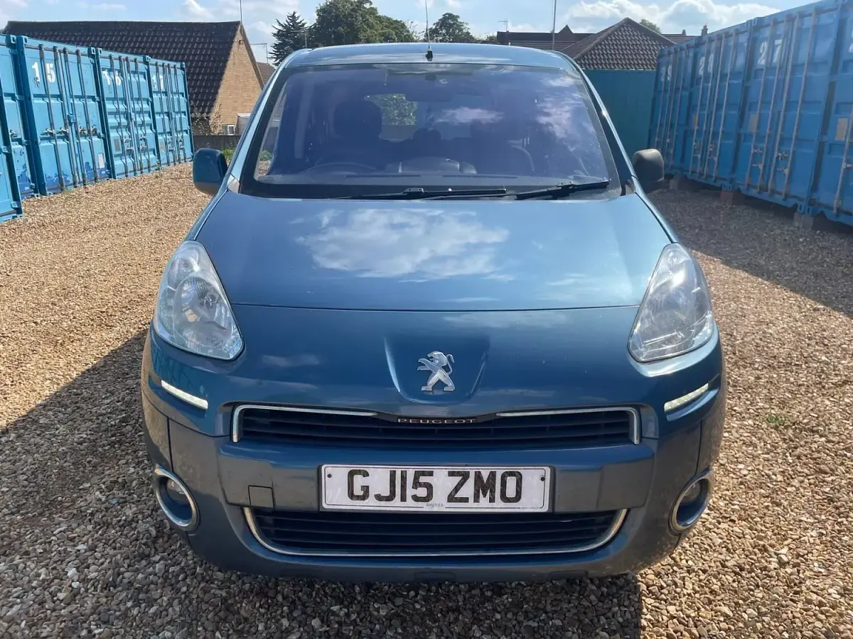 Used Peugeot Partner Tepee S 2015 Blue MPV