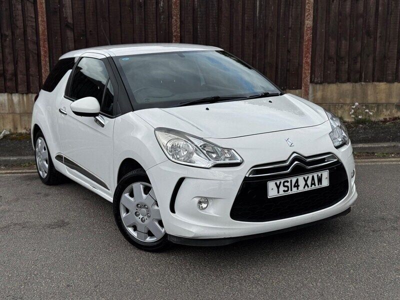 White Used 2014 Citroën DS3 Hatchback | £2,495 (Good price) - Image 1/4