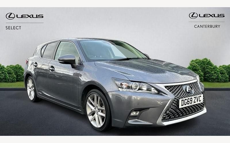 Used 2020 Lexus CT200h Hatchback | £14,945 (Fair price) - Image 1/3