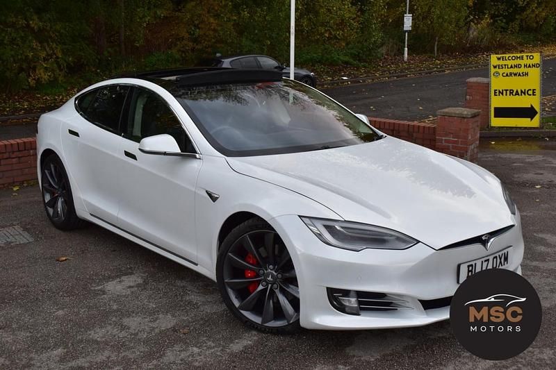 Used Tesla Model S Performance 443 kW (603 HP) 2017 White Hatchback