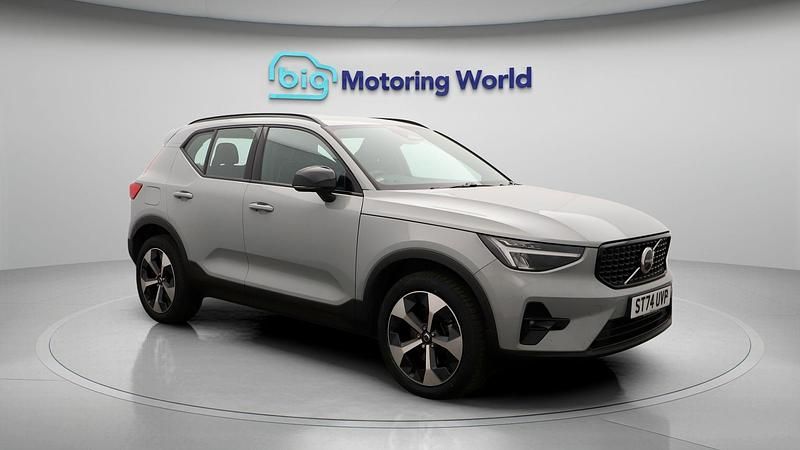 Used 2024 Volvo XC40 Plus SUV | £30,800 (Fair price) - Image 1/4