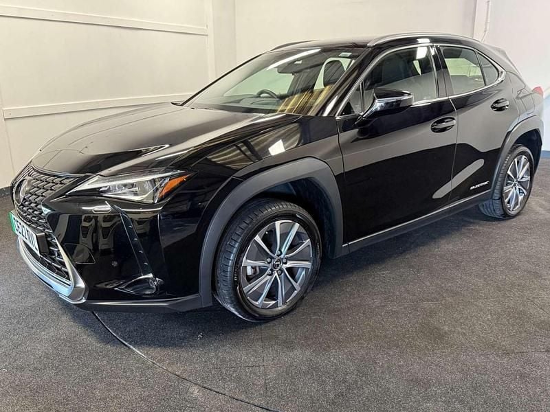 Black Used 2022 Lexus UX 300e SUV | £14,954 (Good price) - Image 1/4