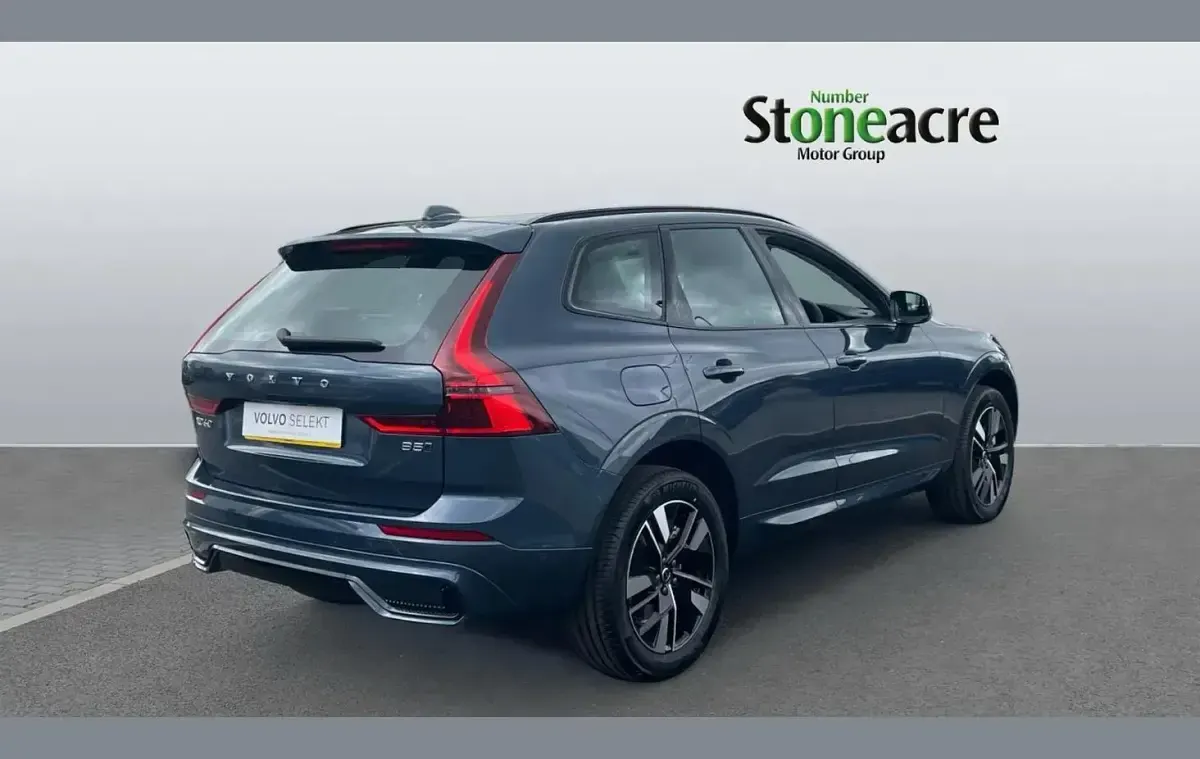 New Volvo XC60 Plus 250 HP (183 kW) 2026 Blue SUV