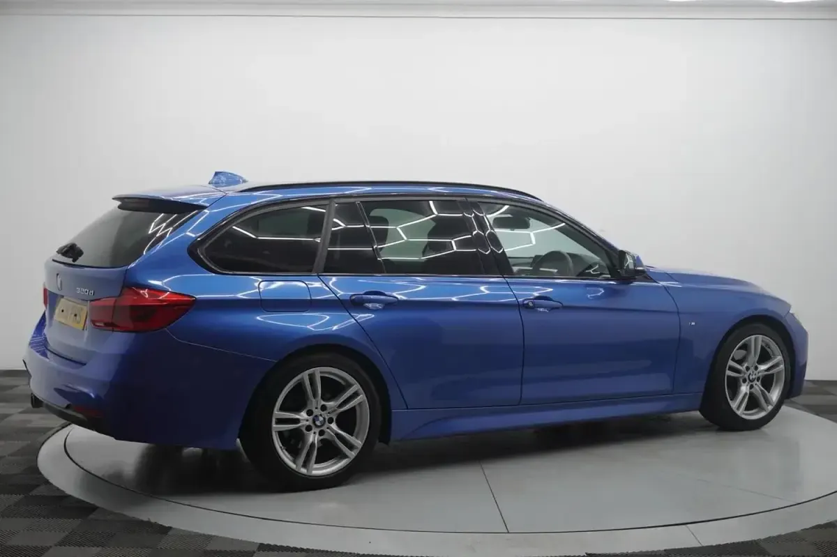 Used BMW 320 M Sport 2019 Blue Estate