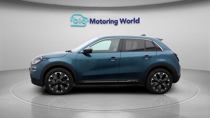 Used Fiat 600E La Prima 114 kW (156 HP) 2024 Green SUV