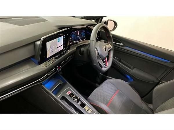 Image 2/4