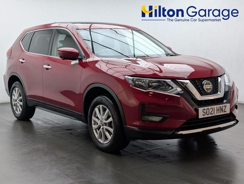 Red Used 2021 Nissan X-Trail Acenta Premium SUV | £14,950 (Fair price) - Image 1/4