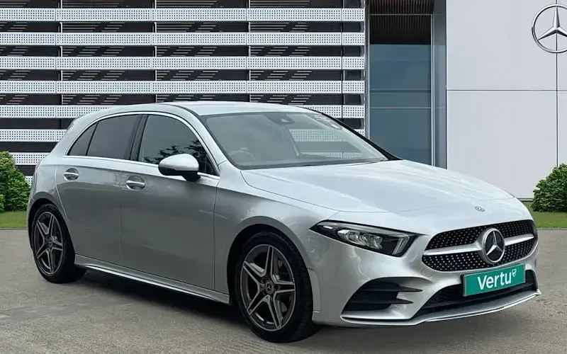 Used Mercedes A180 AMG line 136 HP (100 kW) 2019 Hatchback