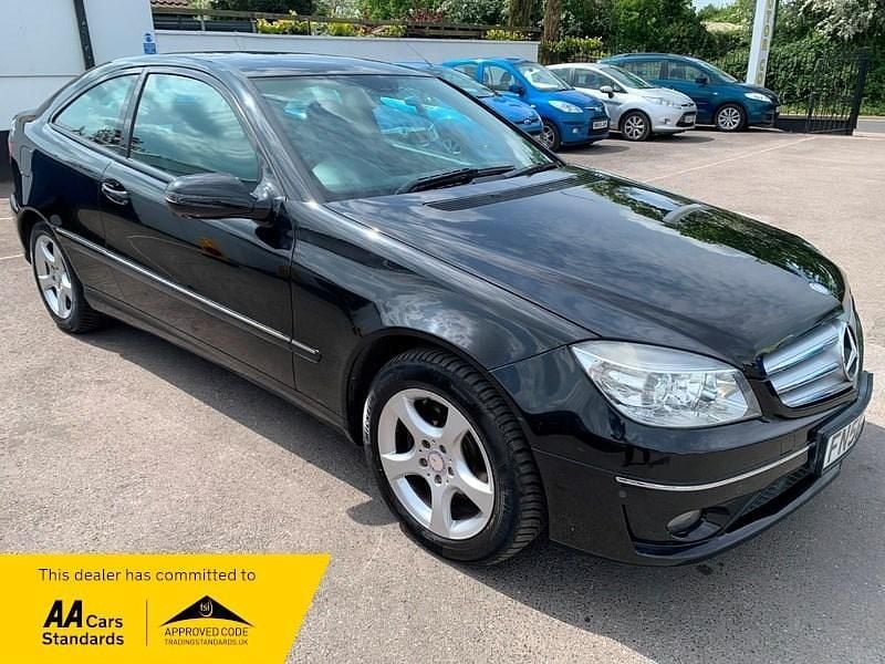 Black Used 2008 Mercedes CLC200 SE Hatchback | £2,990 - Image 1/4