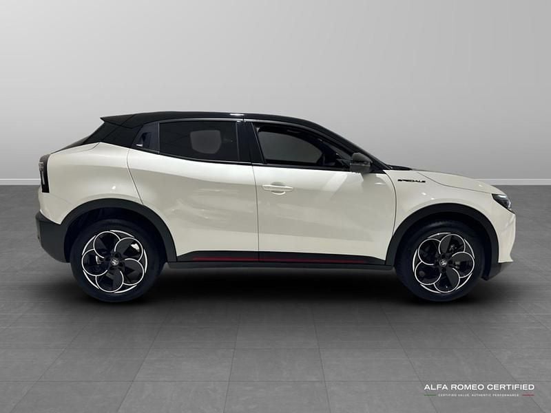 New Alfa Romeo Junior Edizione Speciale 113 kW (154 HP) 2025 White SUV
