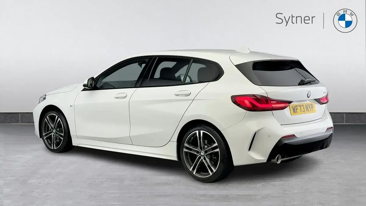 Used BMW 118 M Sport 134 HP (98 kW) 2023 White Hatchback