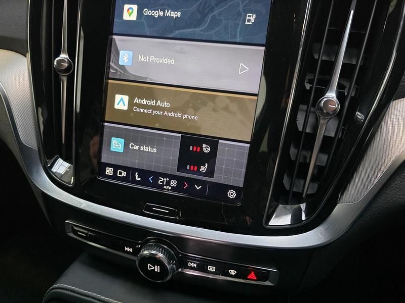 Used Volvo V60 Plus 350 HP (257 kW) 2022 Black Estate