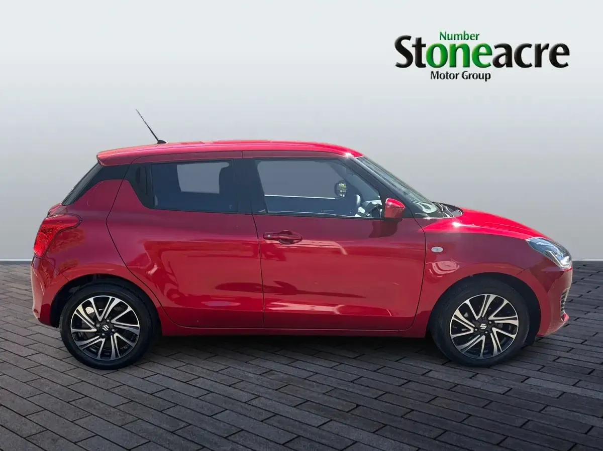 Used Suzuki Swift SZ-L 83 HP (61 kW) 2024 Red Hatchback