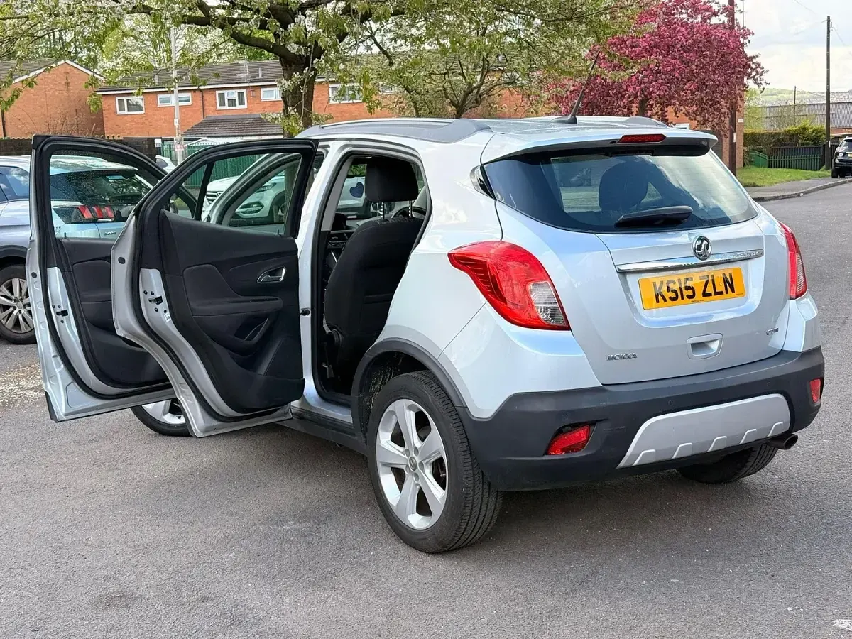 Used Vauxhall Mokka S 130 HP (95 kW) 2015 Silver SUV