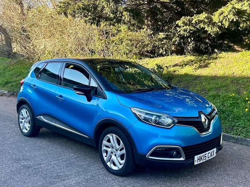 Second-hand Renault Captur Dynamique 90 CP (66 kW) 2015 Albastru SUV