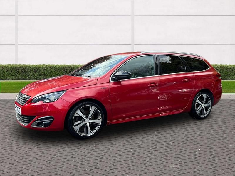 Used Peugeot 308 GT-line 150 HP (110 kW) 2017 Red Estate
