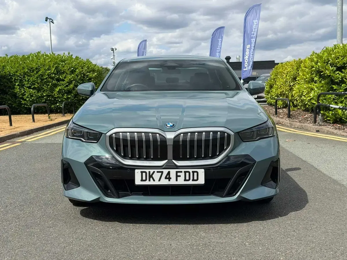 Used BMW 530e M Sport 295 HP (216 kW) 2024 Green