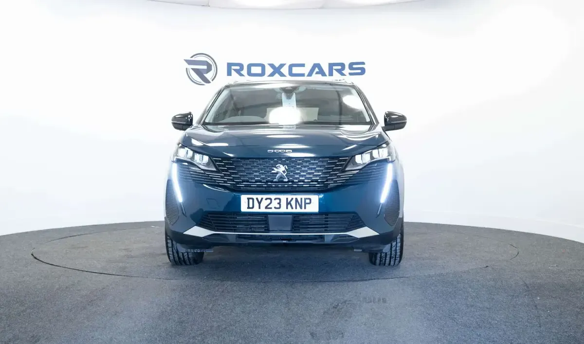 Used Peugeot 5008 Allure+ 130 HP (95 kW) 2023 Blue SUV
