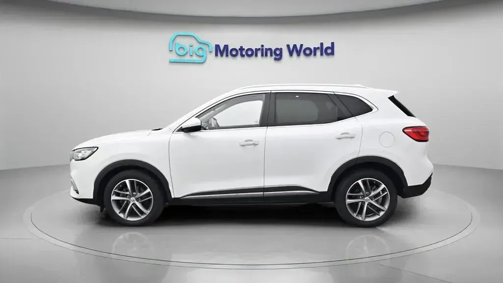 Used MG HS Exclusive 160 HP (117 kW) 2022 White SUV