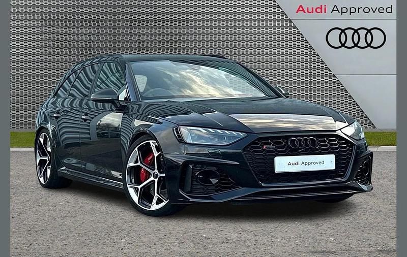Used Audi RS4 Competition 444 HP (326 kW) 2023 Black Estate
