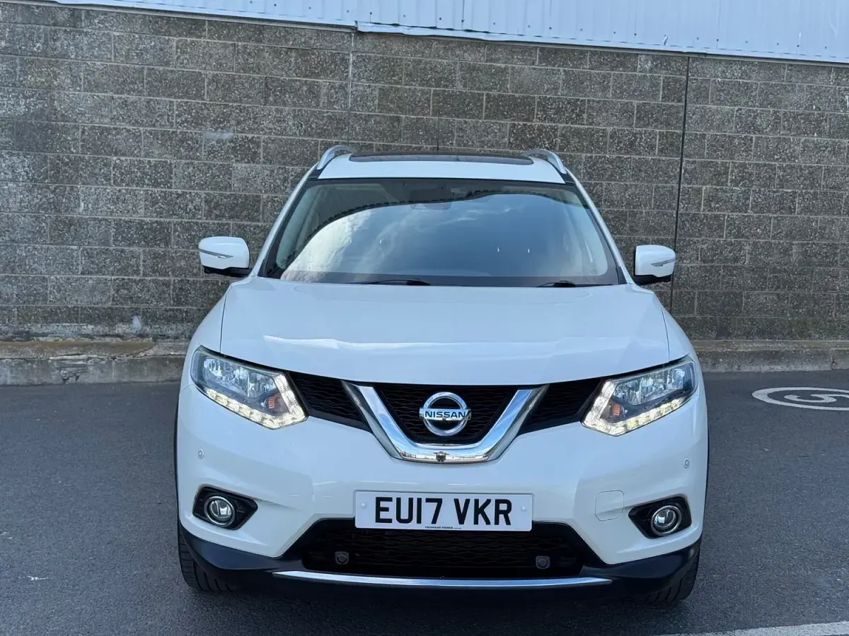 Used Nissan X-Trail N-Vision 2017 White SUV