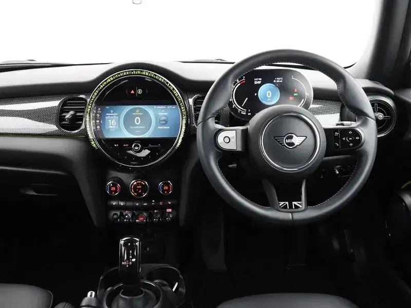 Gebraucht Mini Cooper Exclusive 134 PS (98 kW) 2022 Blau Kleinwagen