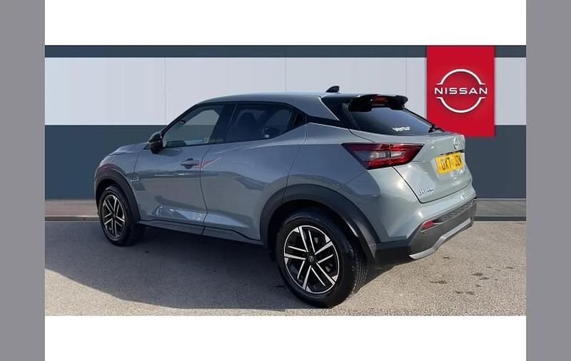 Used Nissan Juke N-Connecta 114 HP (83 kW) 2024 Grey SUV