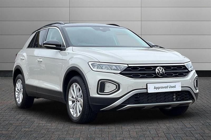 Ascot grey New 2025 VW T-Roc Match SUV | £27,595 (Super price) - Image 1/3