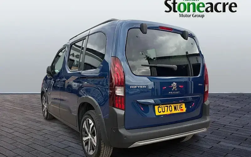 Used Peugeot Rifter GT-line 131 HP (96 kW) 2020 Blue MPV