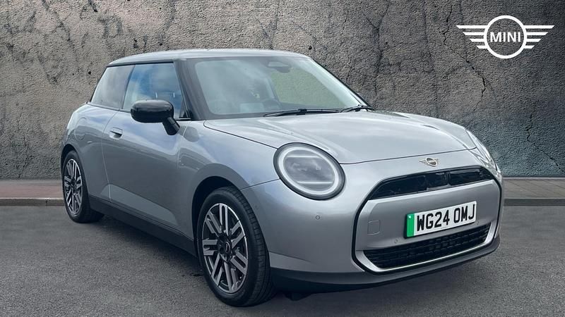 Silver Used 2024 Mini Cooper Hatch Hatchback | £23,900 - Image 1/4