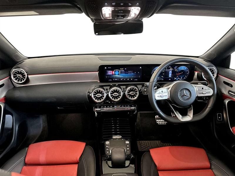 Used Mercedes CLA200 AMG Line Premium Plus 163 HP (119 kW) 2020 White Coupe