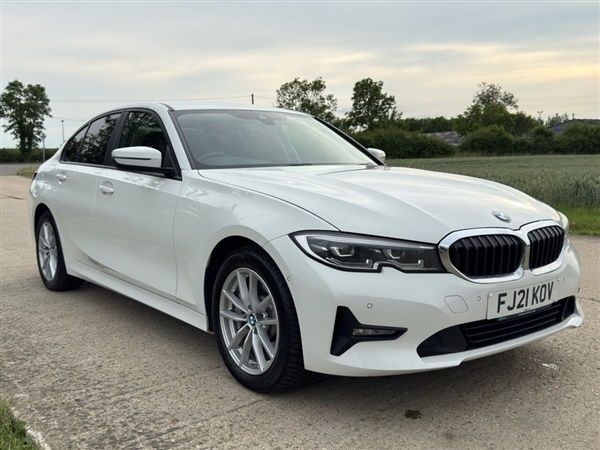 White Used 2021 BMW 330 Sedan | £11,499 (Fair price) - Image 1/1