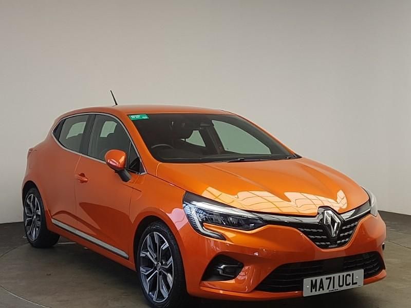 Orange Used 2021 Renault Clio V Version S Hatchback | £13,298 (Fair price) - Image 1/4