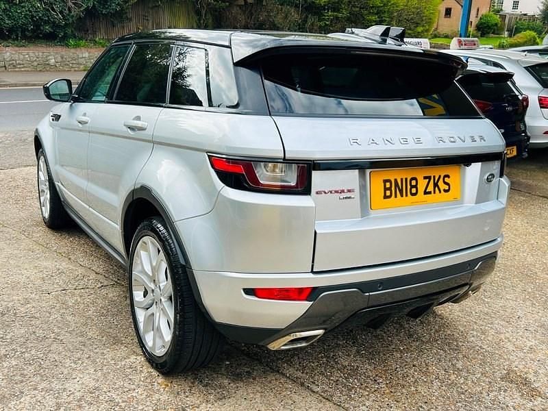 Used Land Rover Range Rover evoque HSE Dynamic 2018 Silver Estate